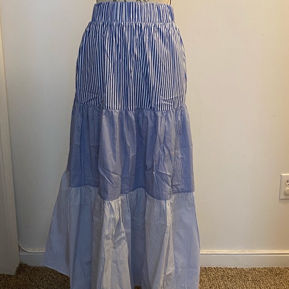 Zara maxi skirt - Picture 9 of 9